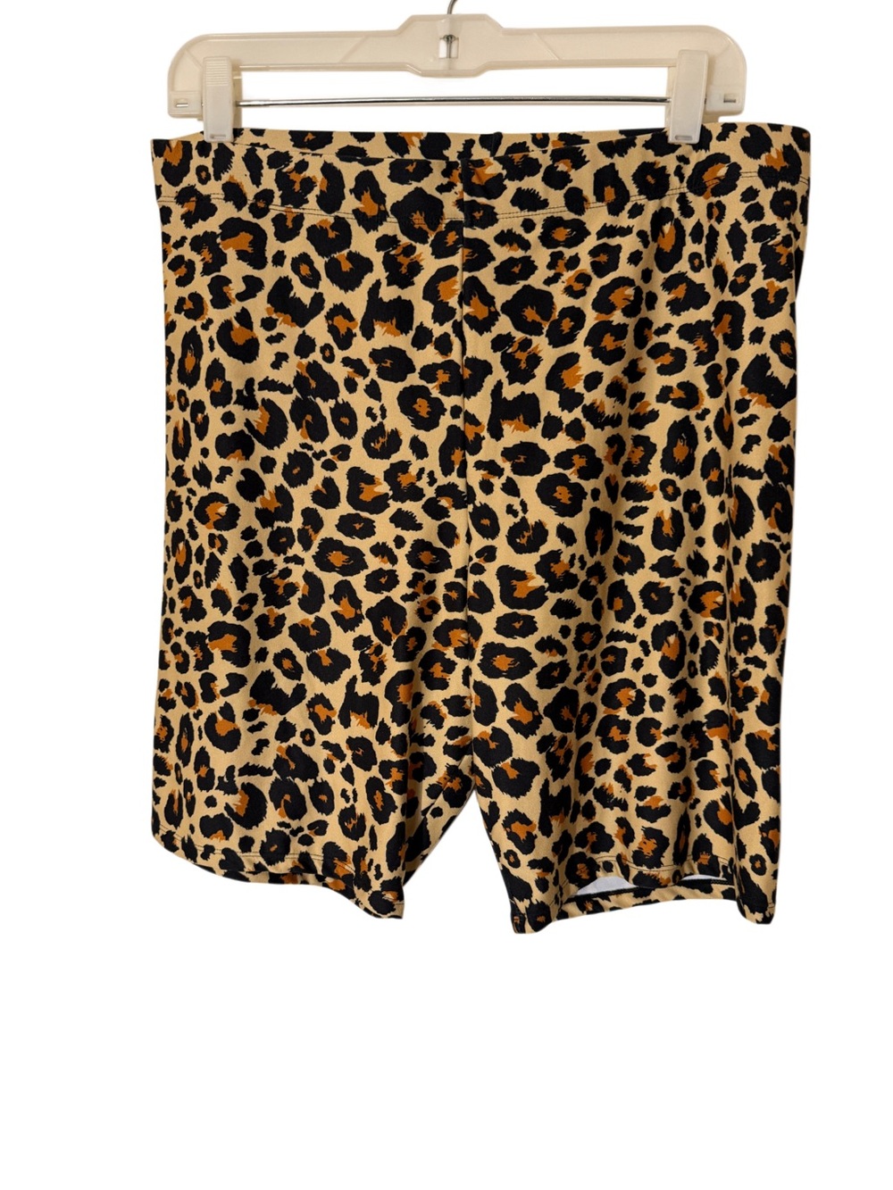 Hot Topic Leopard Print High-Rise Bike Shorts - Picture 3 of 4